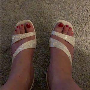 *****White satin Wedding Sandals *****